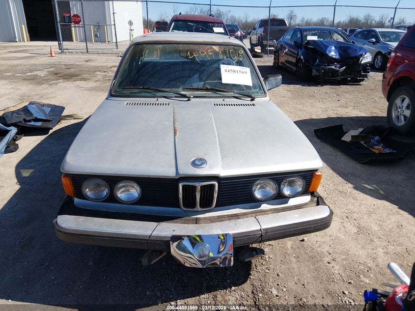 1982 BMW 320 I VIN: WBAAG3305C8052403 Lot: 44581569