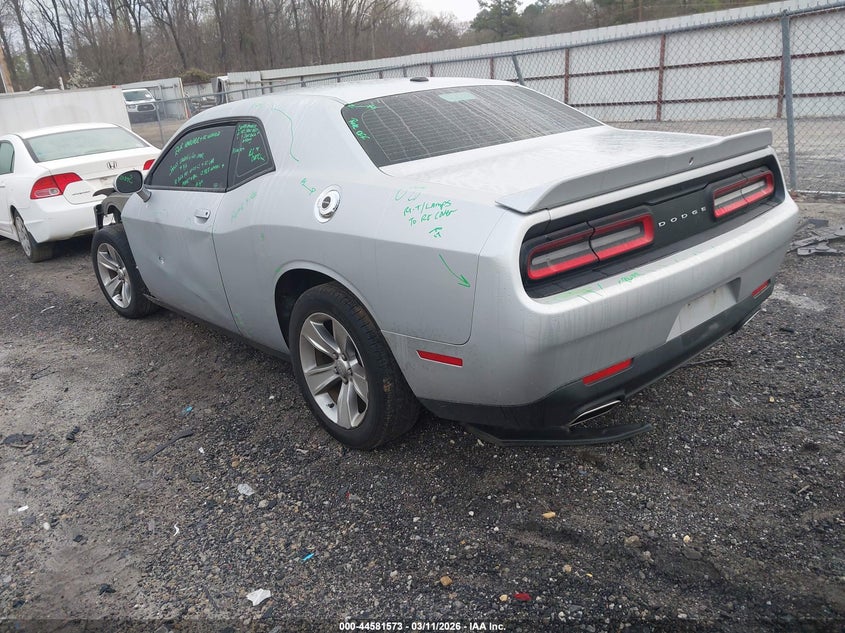 2021 Dodge Challenger Sxt