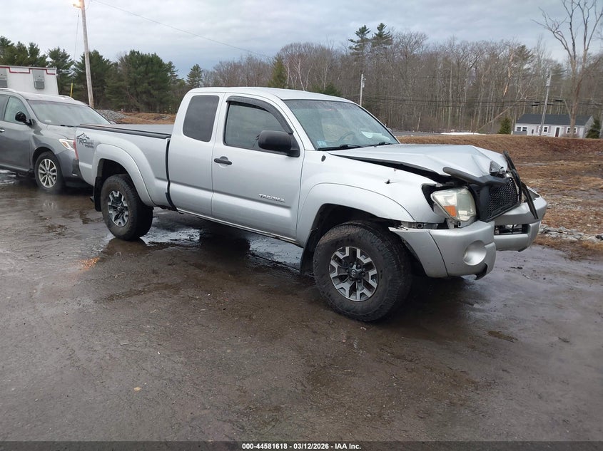 2006 Toyota Tacoma Base V6