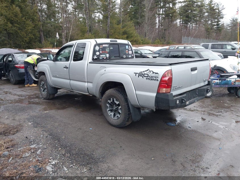 2006 Toyota Tacoma Base V6