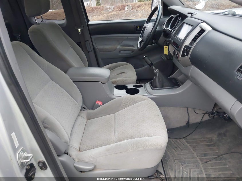 2006 Toyota Tacoma Base V6