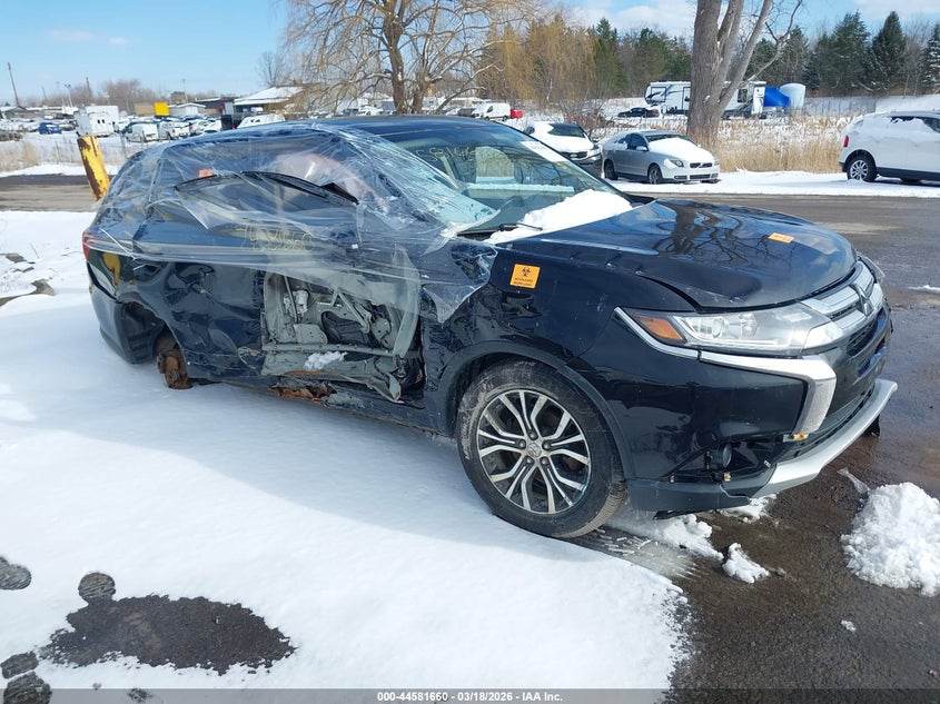 2017 Mitsubishi Outlander Es
