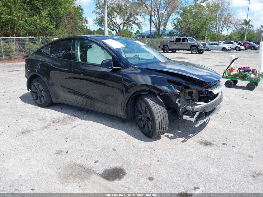 2025 Tesla Model Y Long Range Dual Motor Rear-Wheel Drive