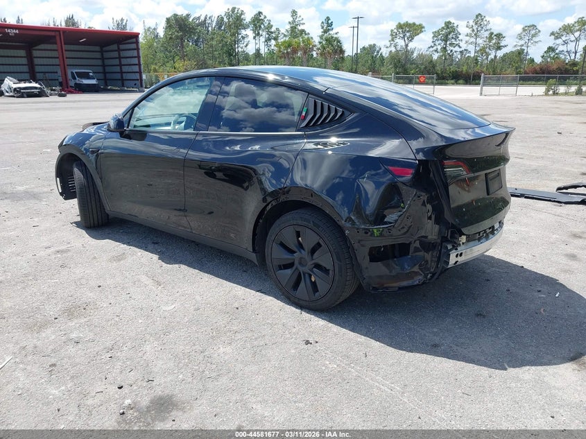 2025 Tesla Model Y Long Range Dual Motor Rear-Wheel Drive