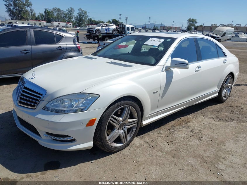 2012 Mercedes-Benz S 550