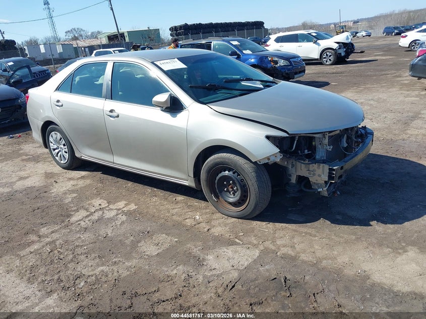 2014 Toyota Camry Le