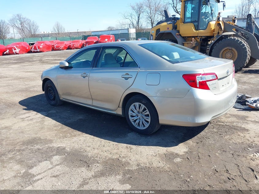 2014 Toyota Camry Le