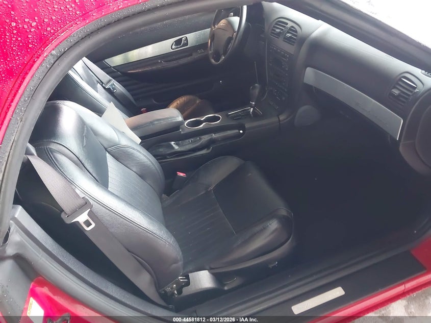 2004 Ford Thunderbird