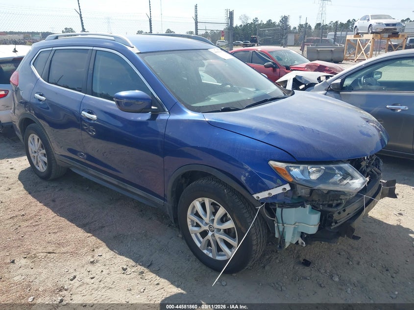 2018 Nissan Rogue Sv