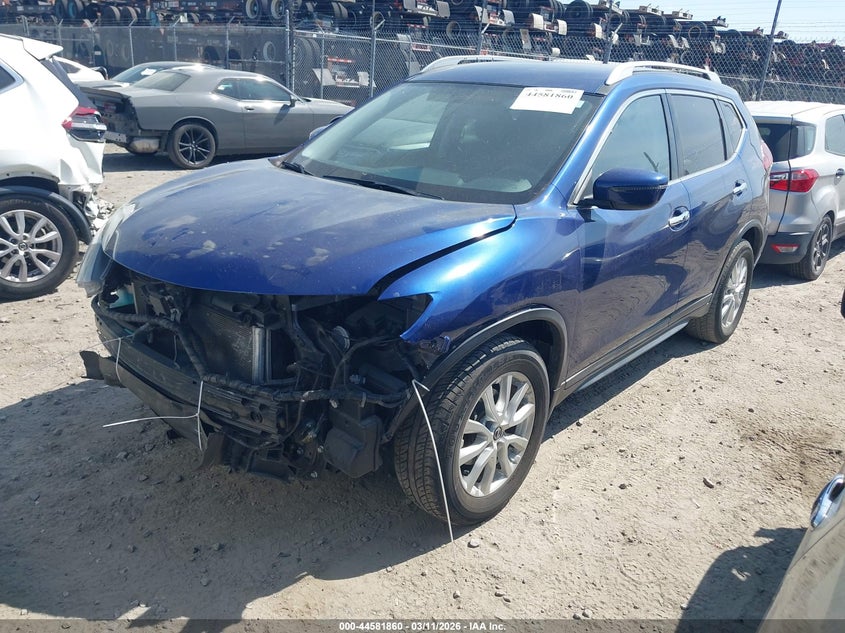 2018 Nissan Rogue Sv