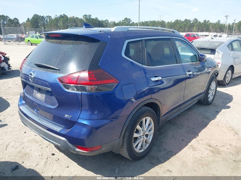 2018 Nissan Rogue Sv