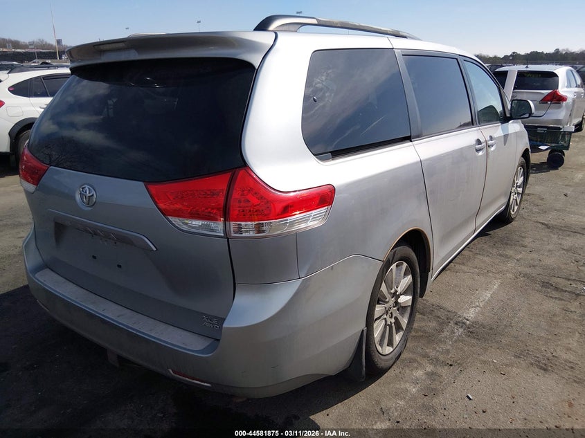 2011 Toyota Sienna Xle