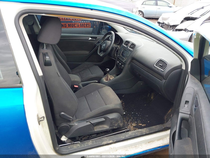 2010 Volkswagen Golf 2-Door