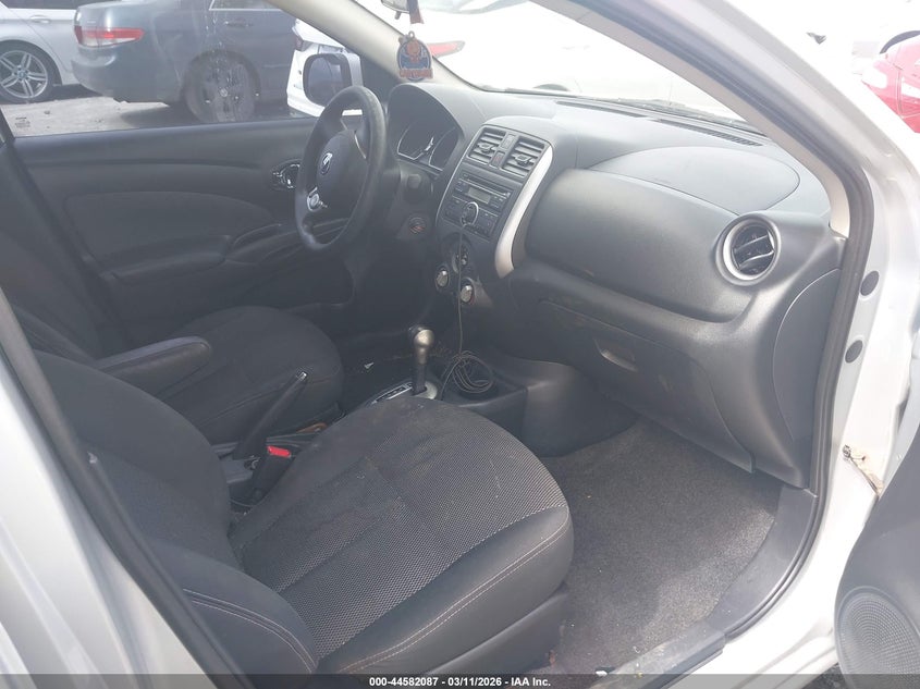 2014 Nissan Versa 1.6 Sv