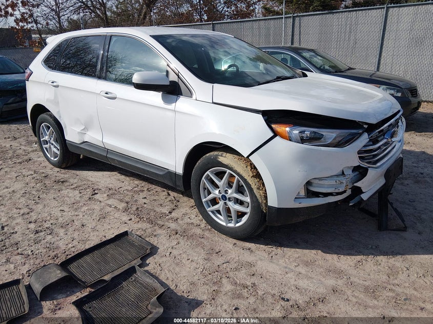 2021 Ford Edge Sel
