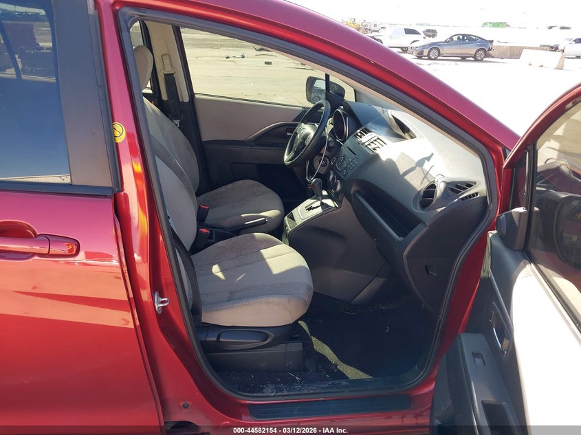 2013 Mazda Mazda5 Sport