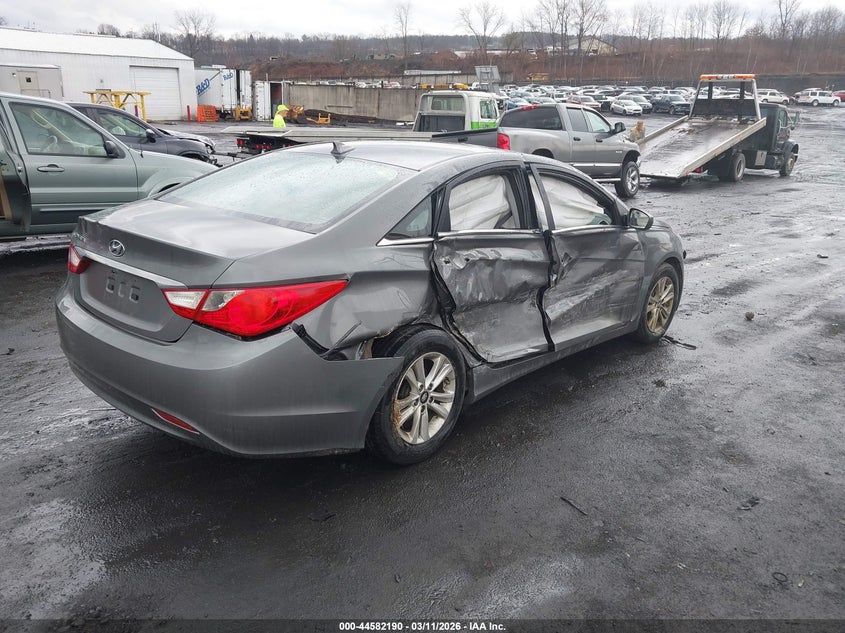 2013 Hyundai Sonata Gls