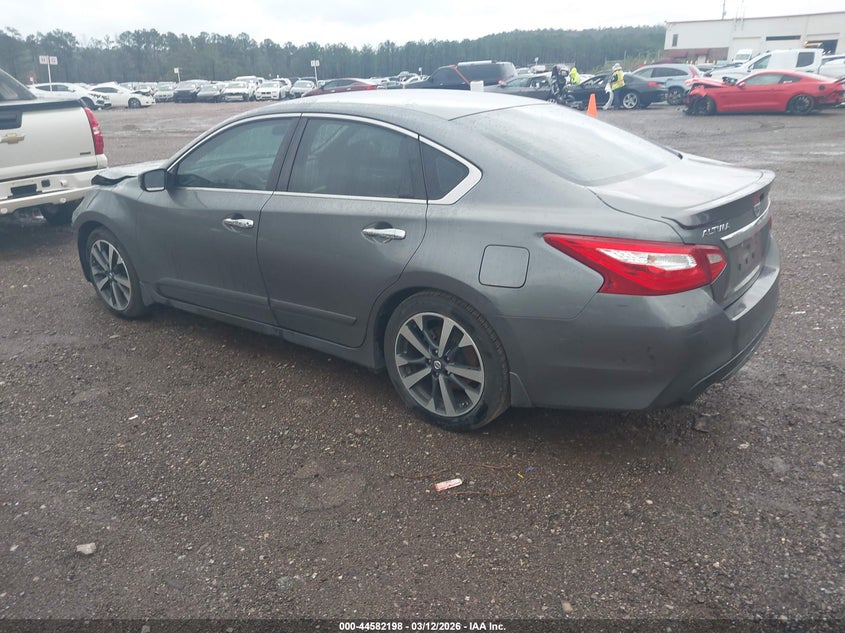 2016 Nissan Altima 2.5 Sr