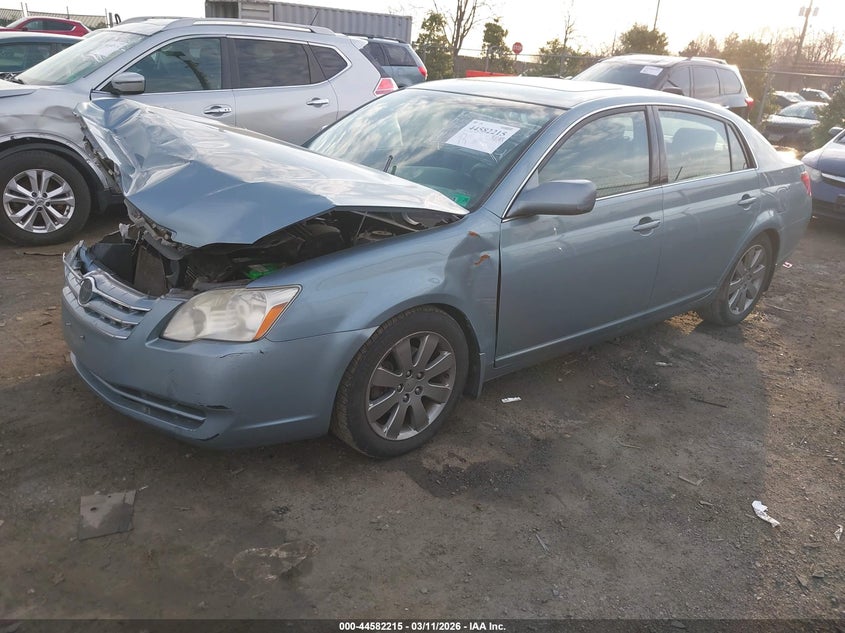 2005 Toyota Avalon Xl