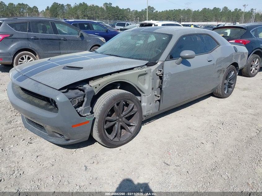 2018 Dodge Challenger Sxt