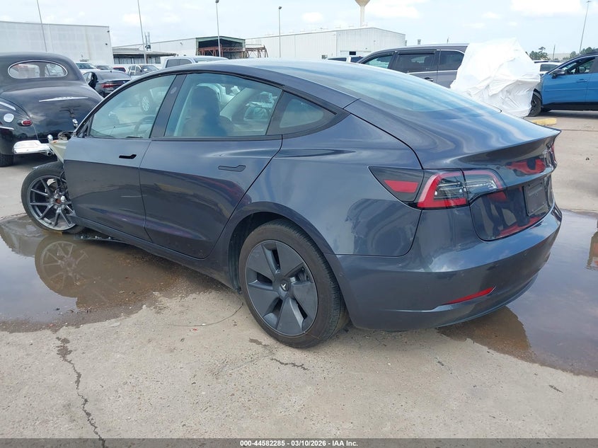 2022 Tesla Model 3 Long Range Dual Motor All-Wheel Drive