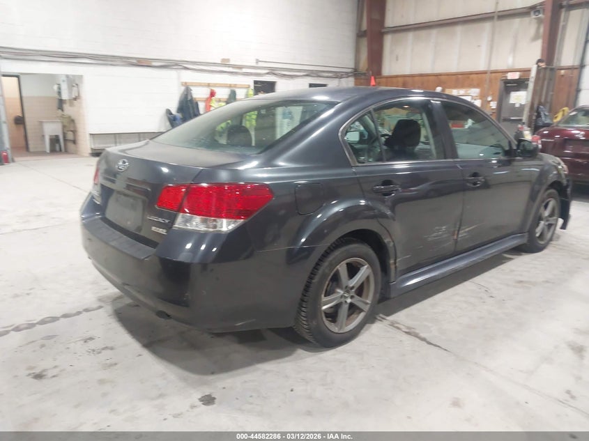 2013 Subaru Legacy 2.5I