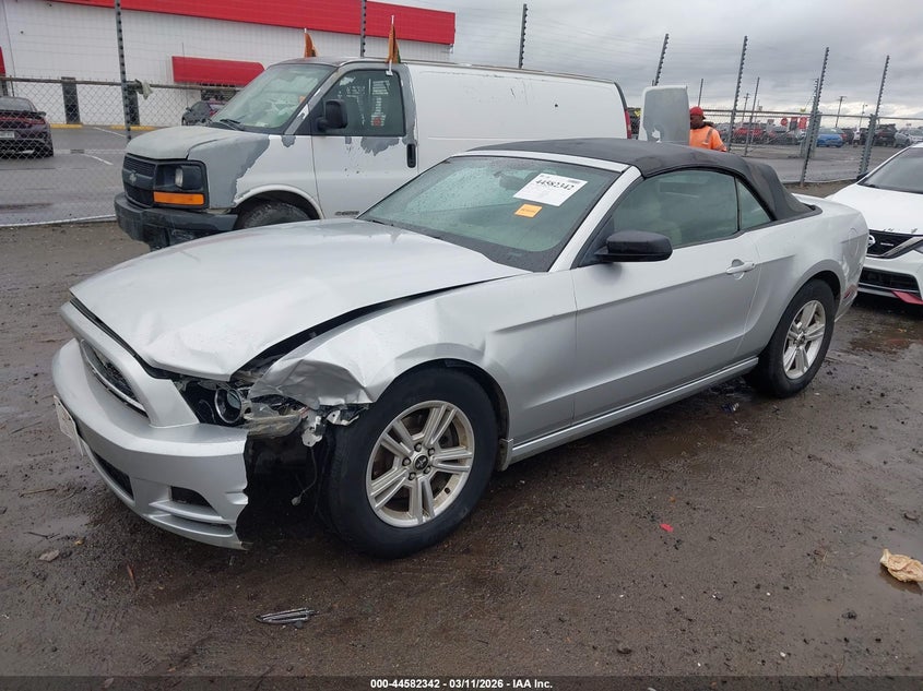 2014 Ford Mustang V6