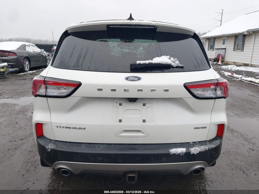 2022 Ford Escape Titanium VIN: 1FMCU9J97NUB27083 Lot: 44582500