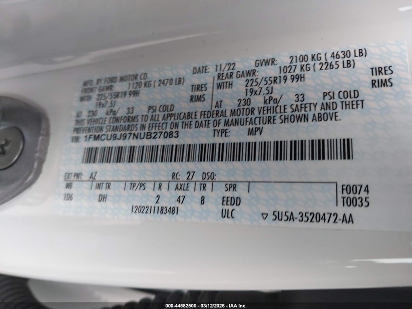 2022 Ford Escape Titanium VIN: 1FMCU9J97NUB27083 Lot: 44582500