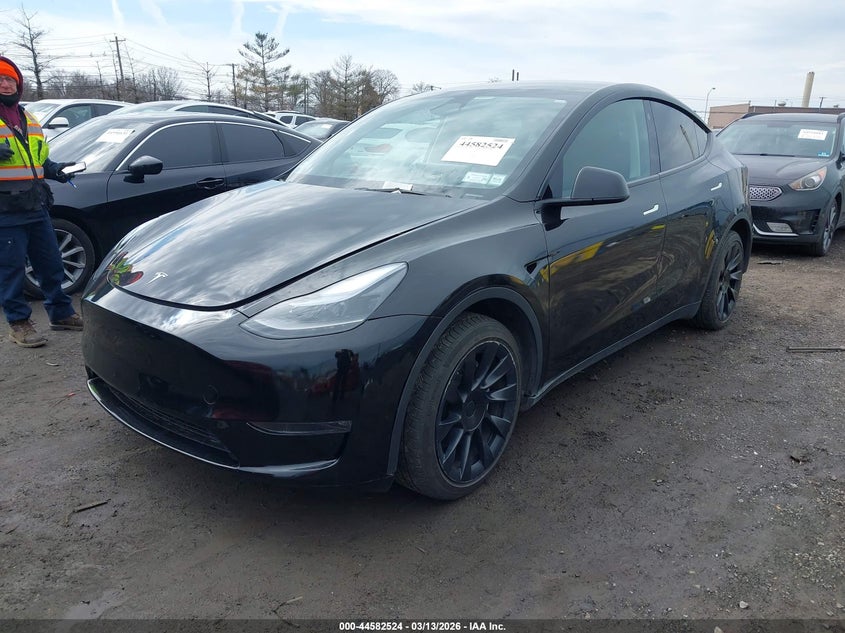 2023 Tesla Model Y Awd/Long Range Dual Motor All-Wheel Drive