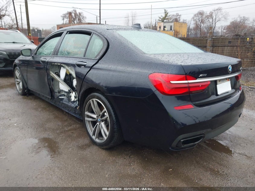 2016 BMW 750I xDrive