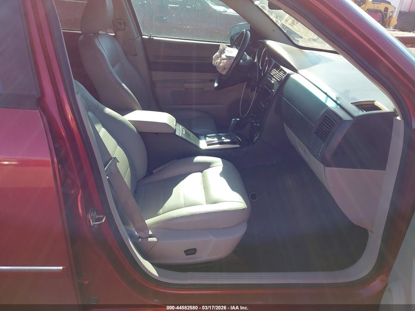 2005 Dodge Magnum Rt