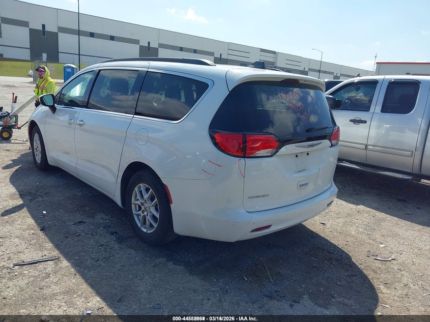 2021 Chrysler Voyager Lxi