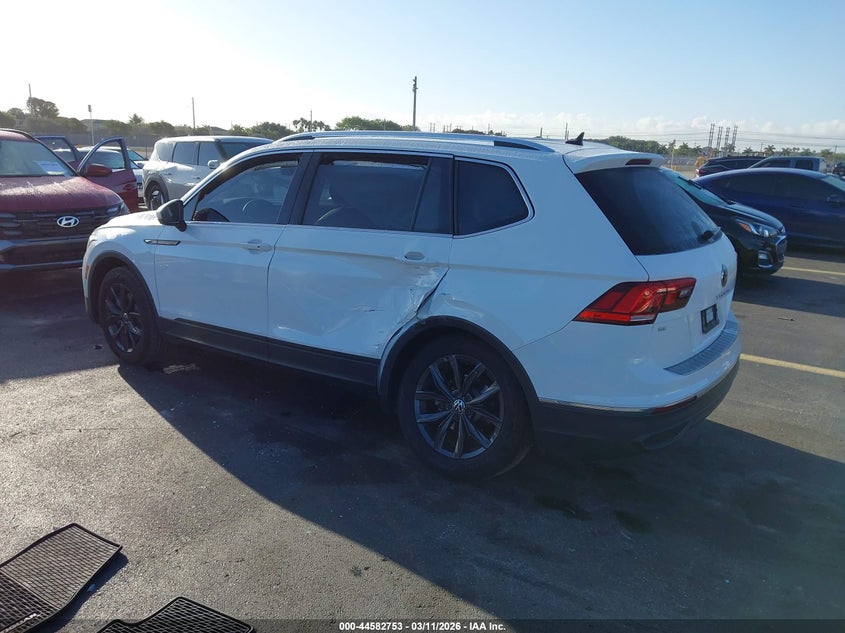 2024 VOLKSWAGEN TIGUAN 2.0L I-4 DI, DOHC, V(VIN: 3VVNB7AX2RM157903