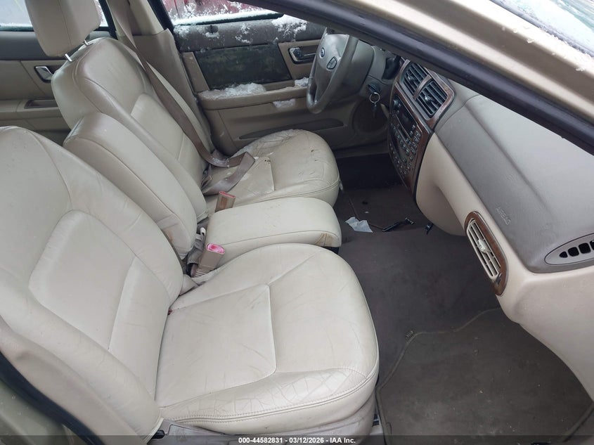 2000 Ford Taurus Sel