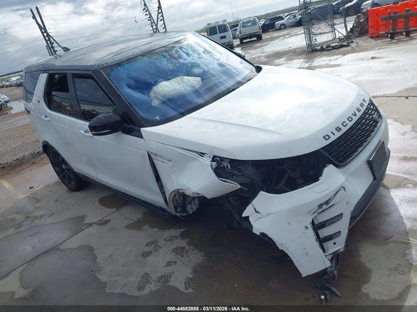 2020 Land Rover Discovery Landmark Edition