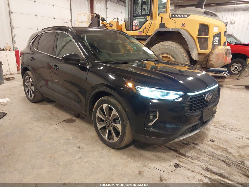 2023 Ford Escape Platinum