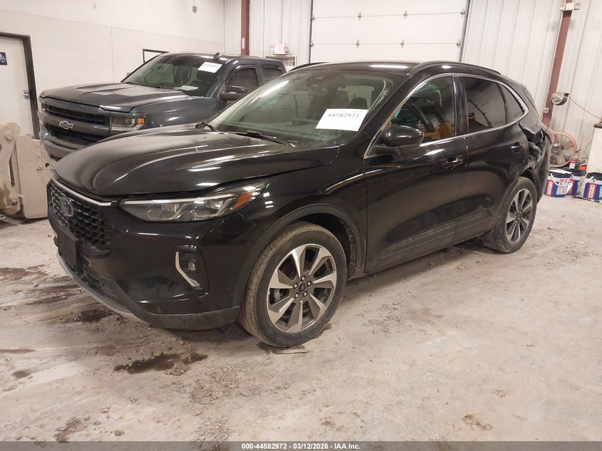 2023 Ford Escape Platinum