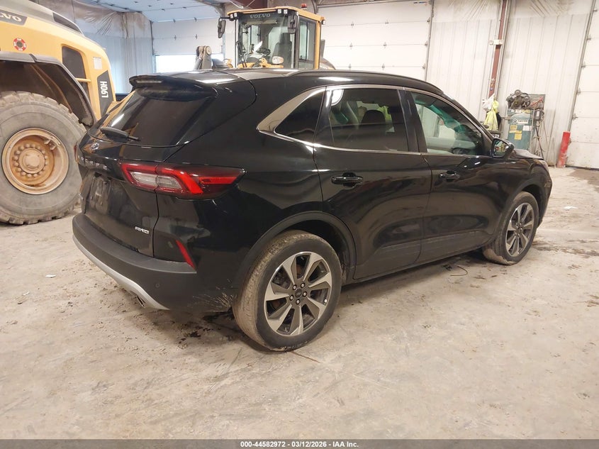 2023 Ford Escape Platinum