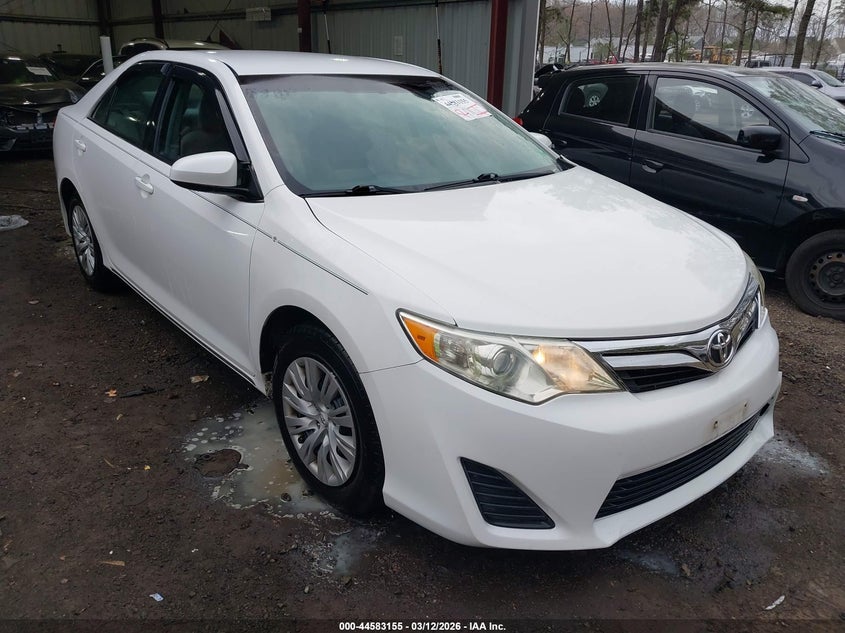 2013 Toyota Camry Le