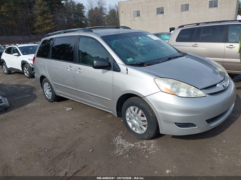 2008 Toyota Sienna Le