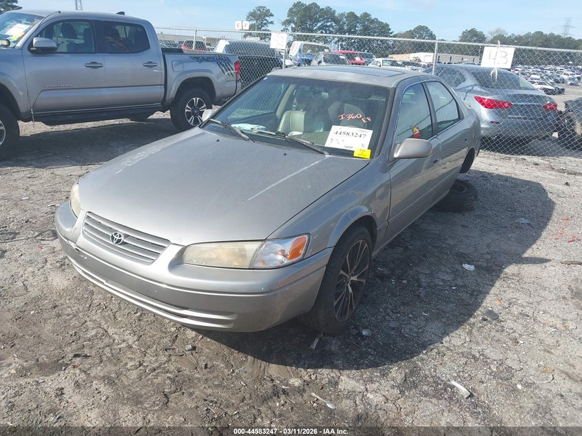1999 Toyota Camry Le V6