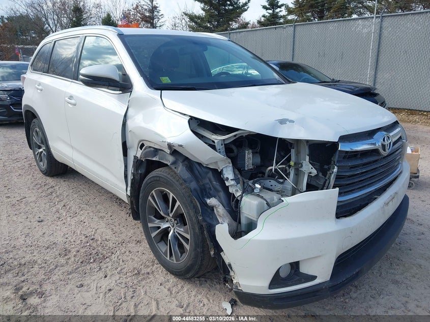 2016 Toyota Highlander Xle V6