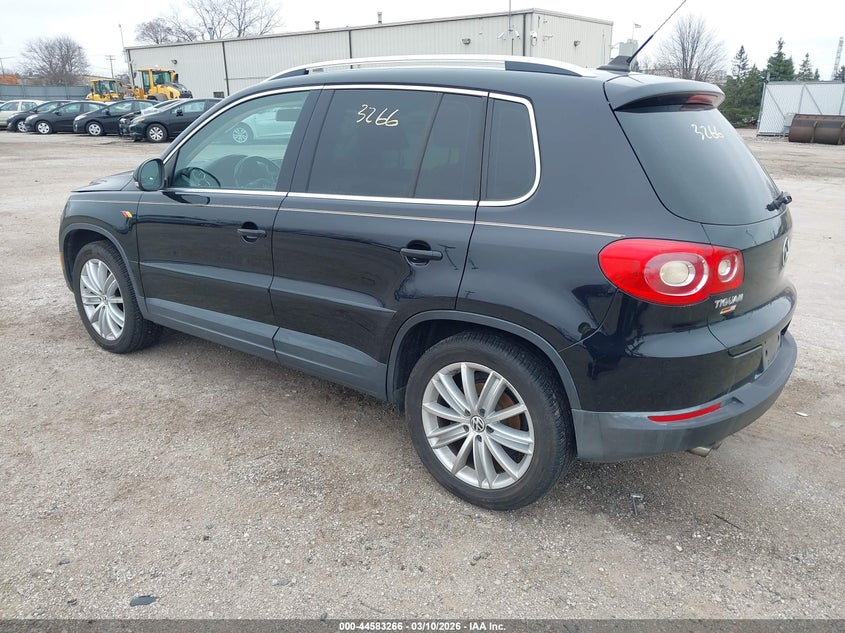 2011 Volkswagen Tiguan Se