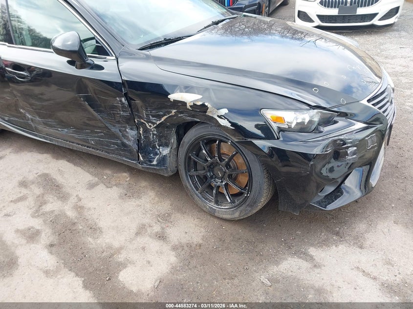 2016 LEXUS IS 300 auction photo 6