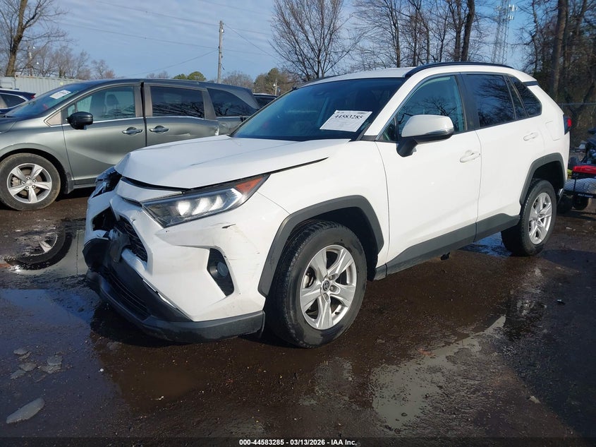 2021 TOYOTA RAV4 auction photo 2