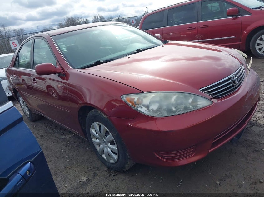 2005 Toyota Camry Le