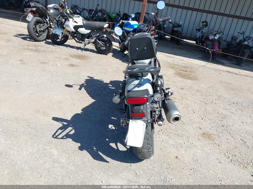 2024 Honda Cmx500 A2 VIN: MLHPC5617R5700713 Lot: 44583528