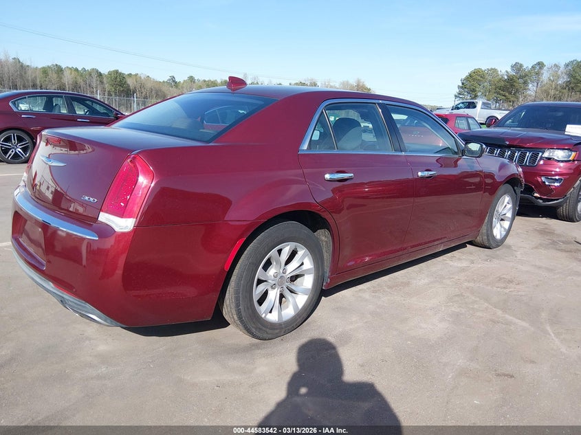 2018 Chrysler 300 Touring