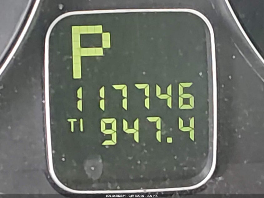 2011 Volvo C30 T5/T5 R-Design VIN: YV1672MK4B2210809 Lot: 44583621